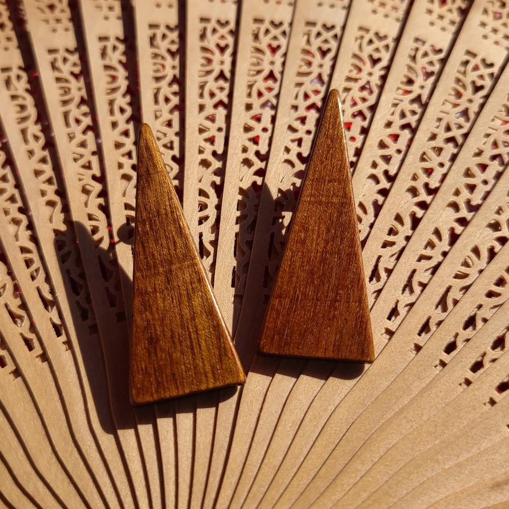 Vintage Brown Wooden Earrings - Picture 4 of 6